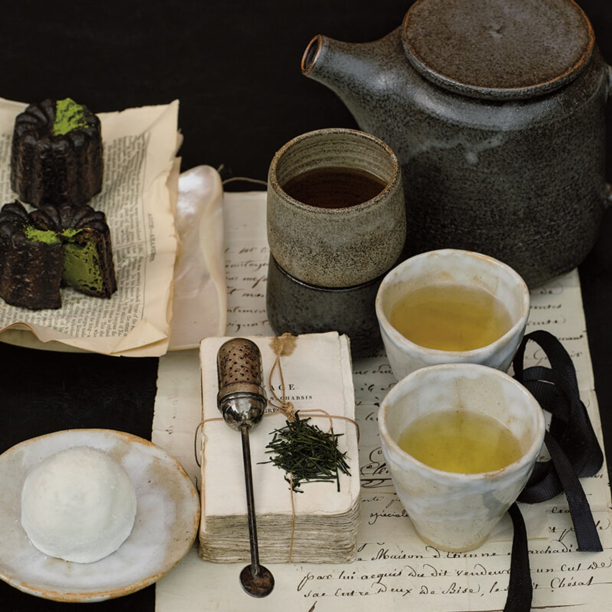 カヌレにする？ お餅にする？ 日本茶を、和×洋なお菓子とペアリング。