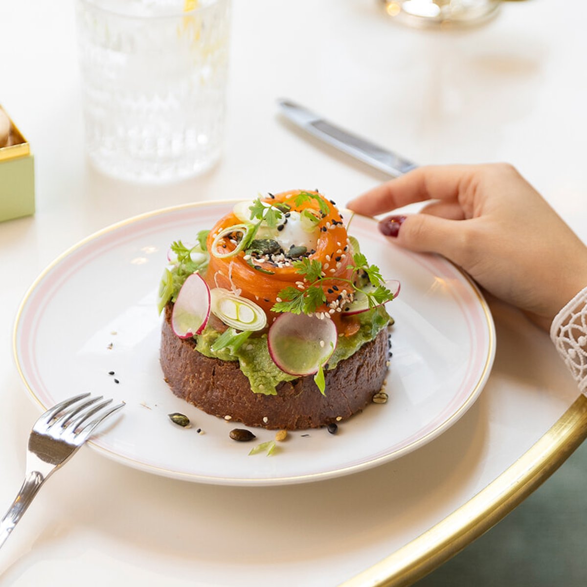 MHTのジュエリーもラデュレのスイーツも！ だからデパートが好き。