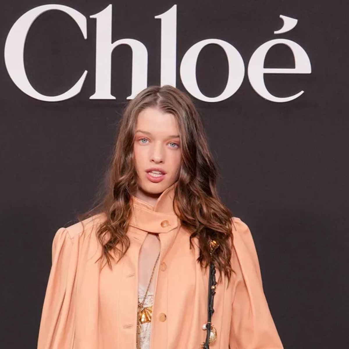 パリ・ファッションウィークで注目を集めた、有名女優の愛娘たち！