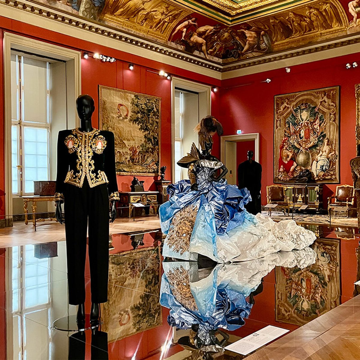 ルーヴル美術館で初のモード展、『ルーヴル・クチュール』は見逃せない。