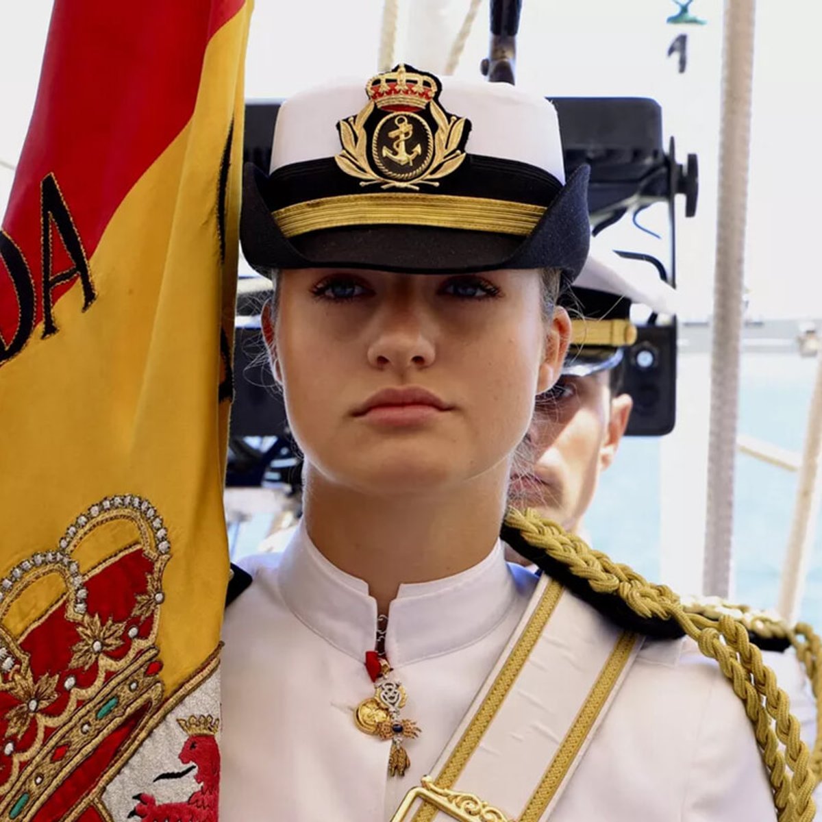 軍務中のスペインのレオノール王女、「休暇中の写真を盗撮された」と王室が抗議。