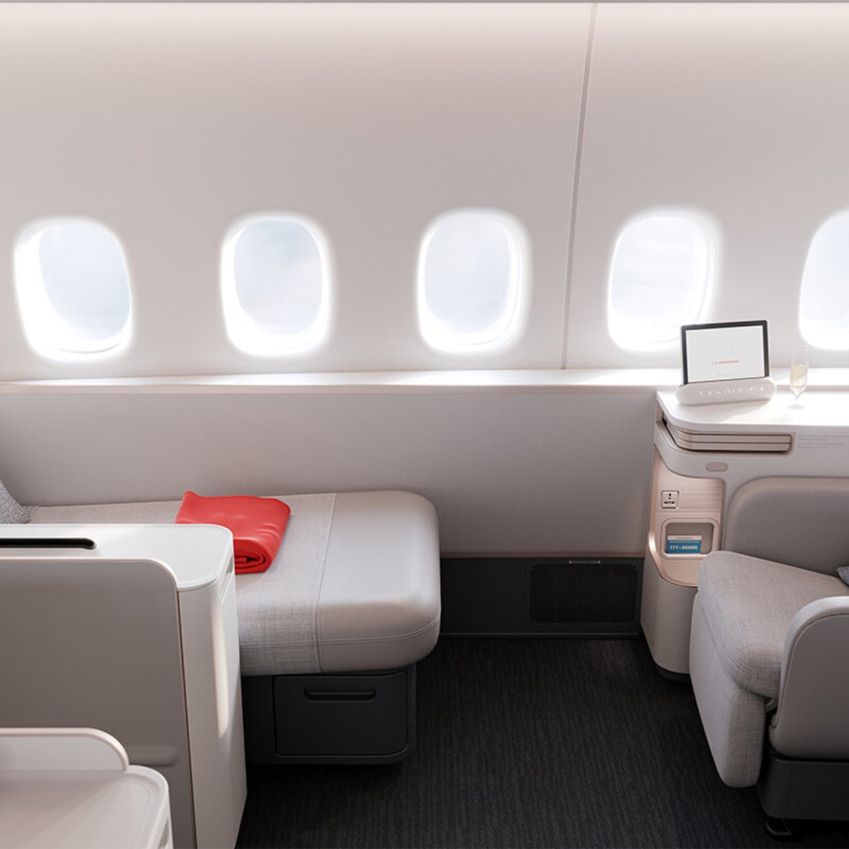 最高の空の旅を約束！ エールフランスのラ・プルミエールを体験して。