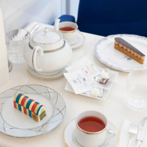 スイーツから食器、内装まで。「ラ・メゾン・エリゼ」でエリゼ宮の世界観を堪能。