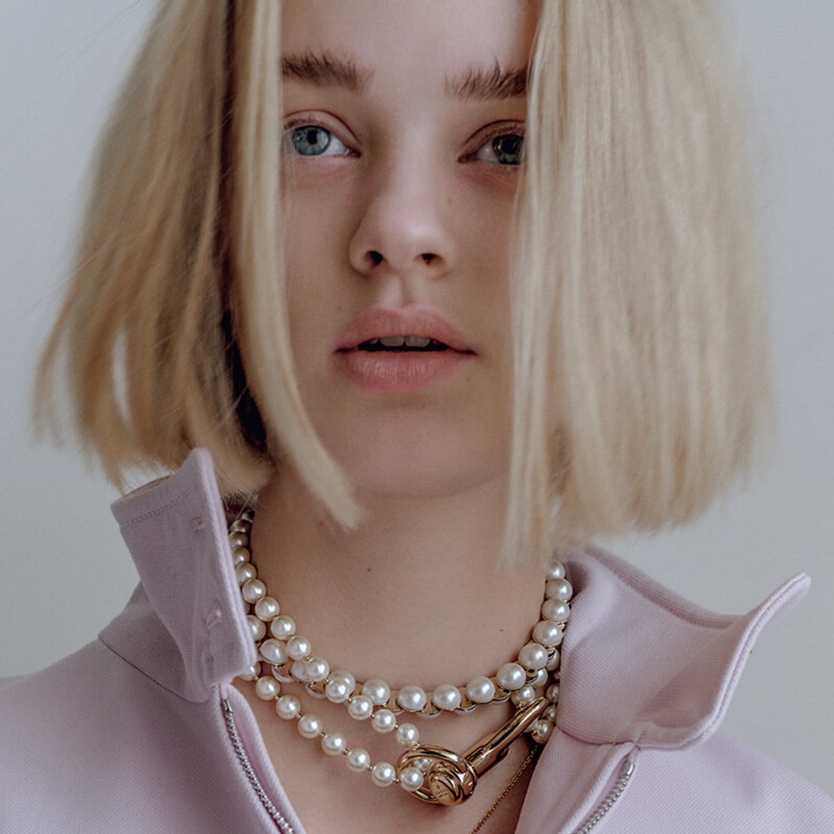 【グッチ編】この春狙いたい、喜びを刺激するコスチュームジュエリーたち。