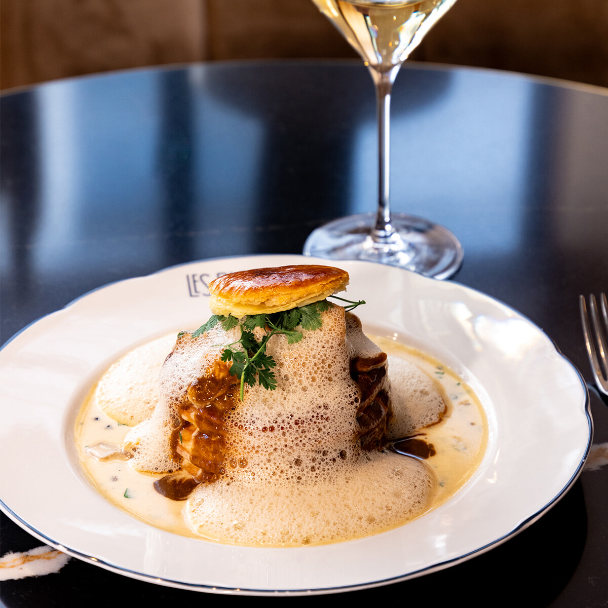 ビストロラバー垂涎のメニューが勢揃い。看板メニューを求めて「レ・パリジャン」へ！