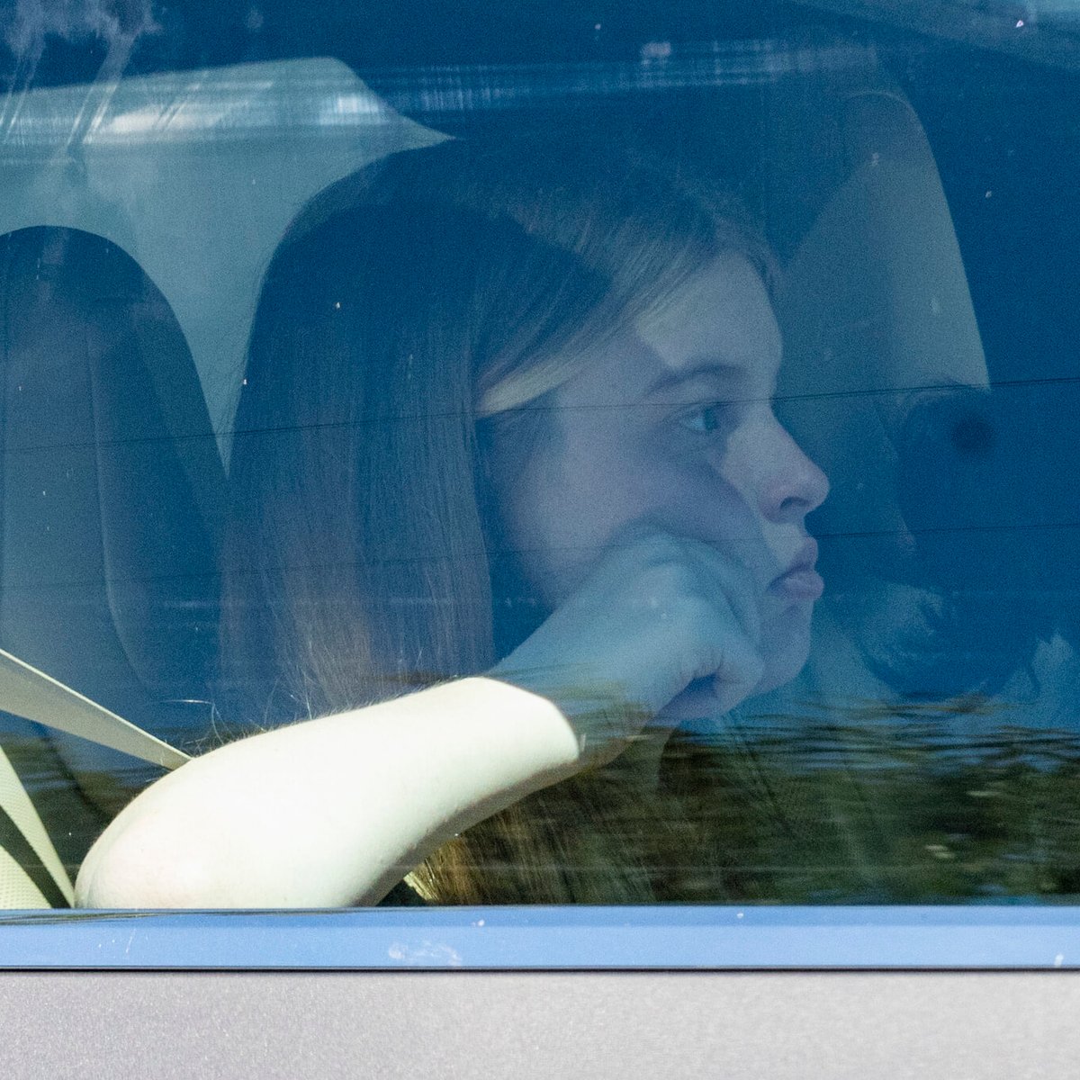 イーロン・マスクに勘当された娘、ヴィヴィアン・ウィルソンの告白。