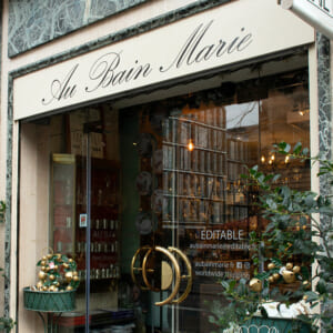 1977年創業の老舗「オ・バン・マリー」で遊び心あふれるキッチン用品を見つけて。