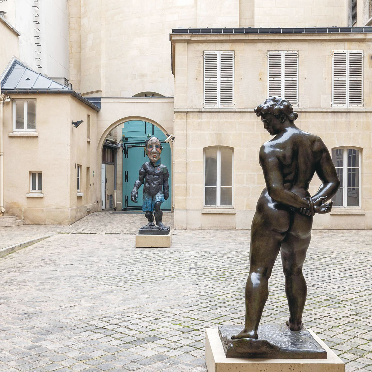 サンジェルマンでアート散歩。人間の内面まで映し出す、マイヨールの大型彫刻を鑑賞。