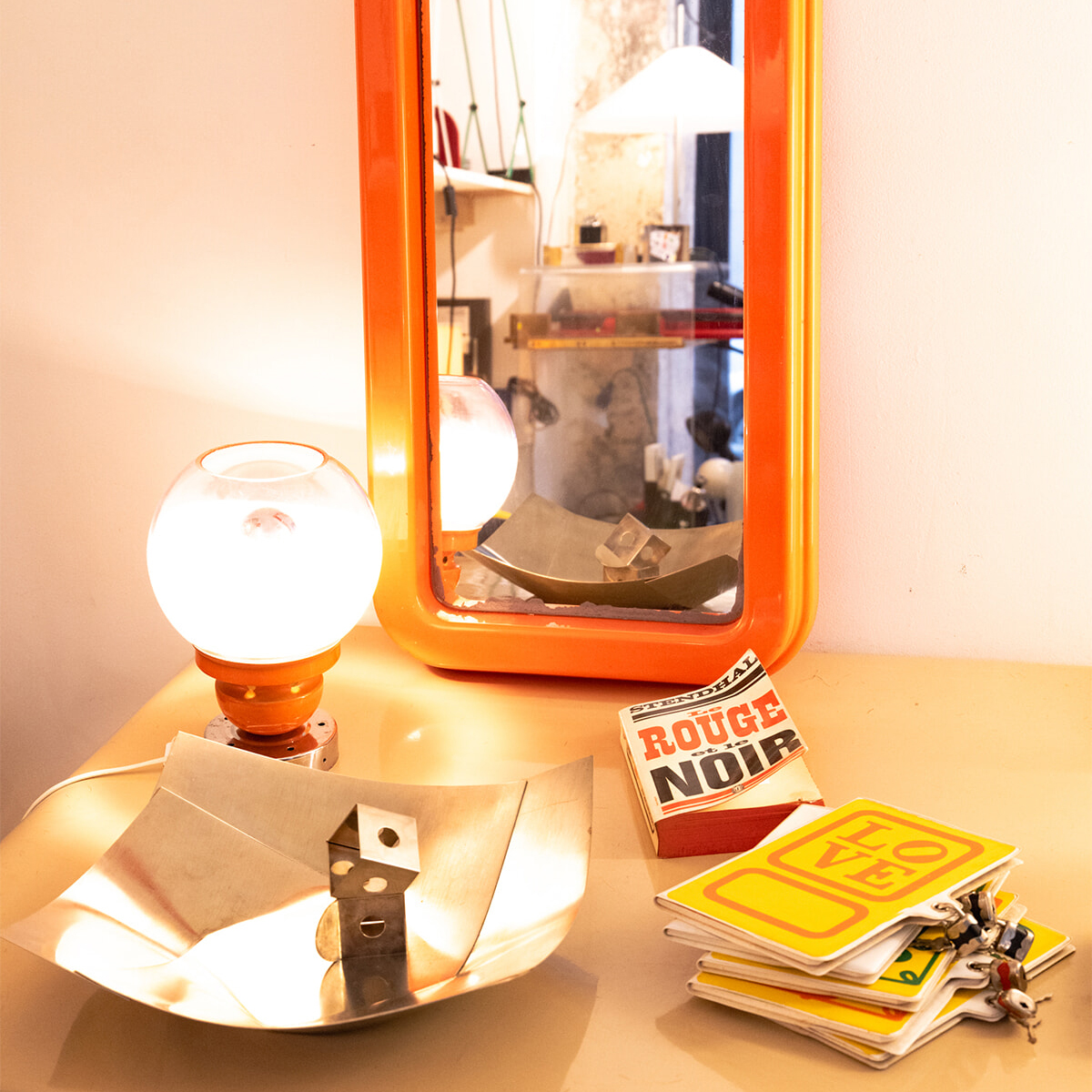 家がユニークなデザイン空間に！？ キッチュなオブジェはいかが。