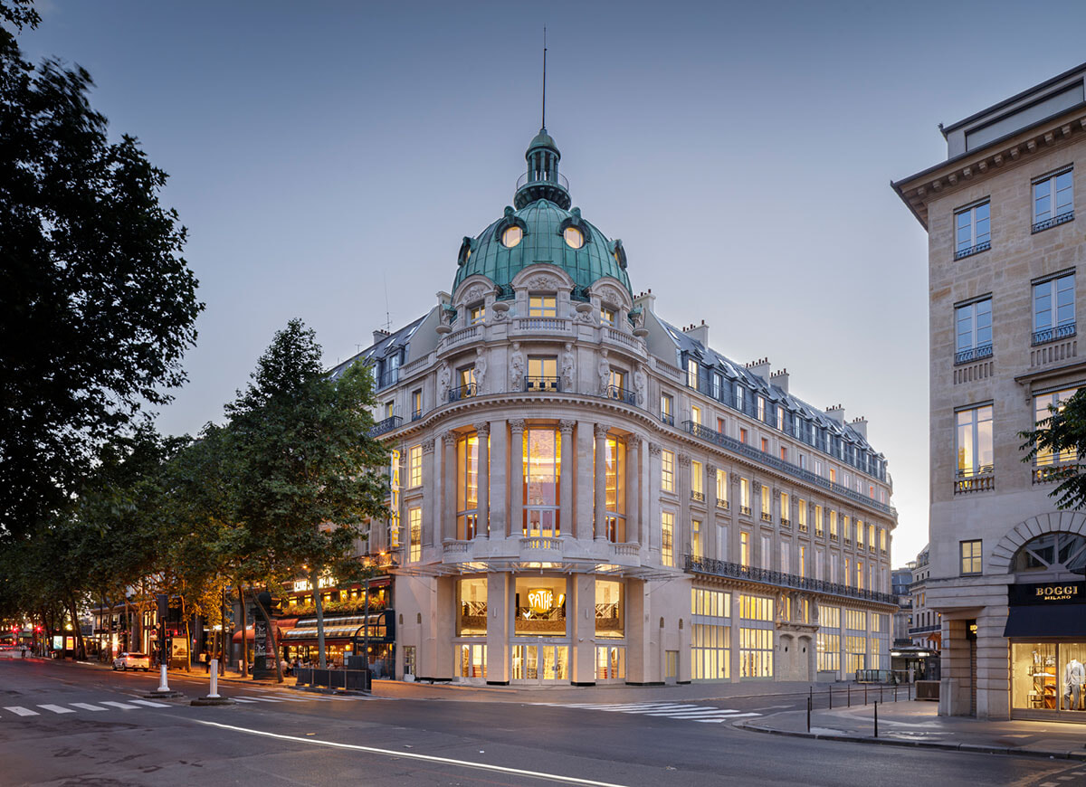 大人のための高級感あふれるリュクスな映画館「パテ・パラス」。