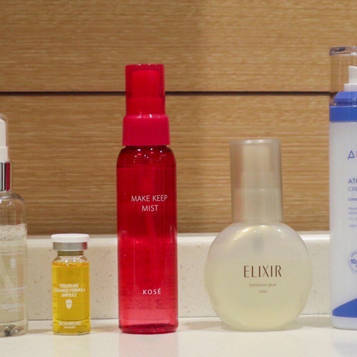 朝、昼、夜でミストを使い分け！？ 忙しい人の賢い保湿習慣とは