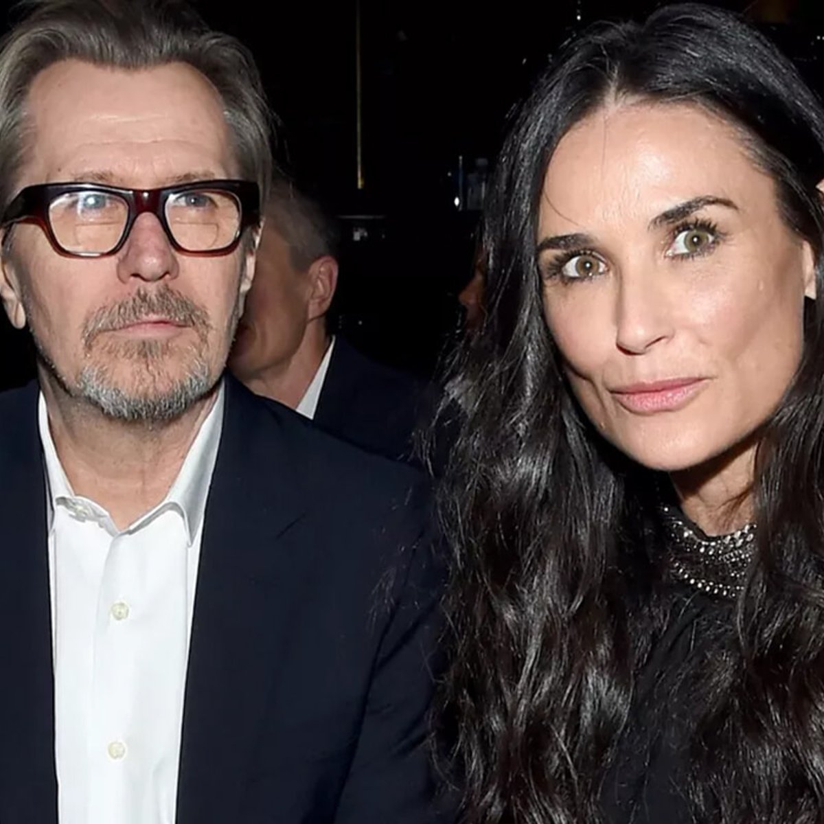 アルコール依存症だったゲイリー・オールドマン、デミ・ムーアに30年前の撮影現場について謝罪。