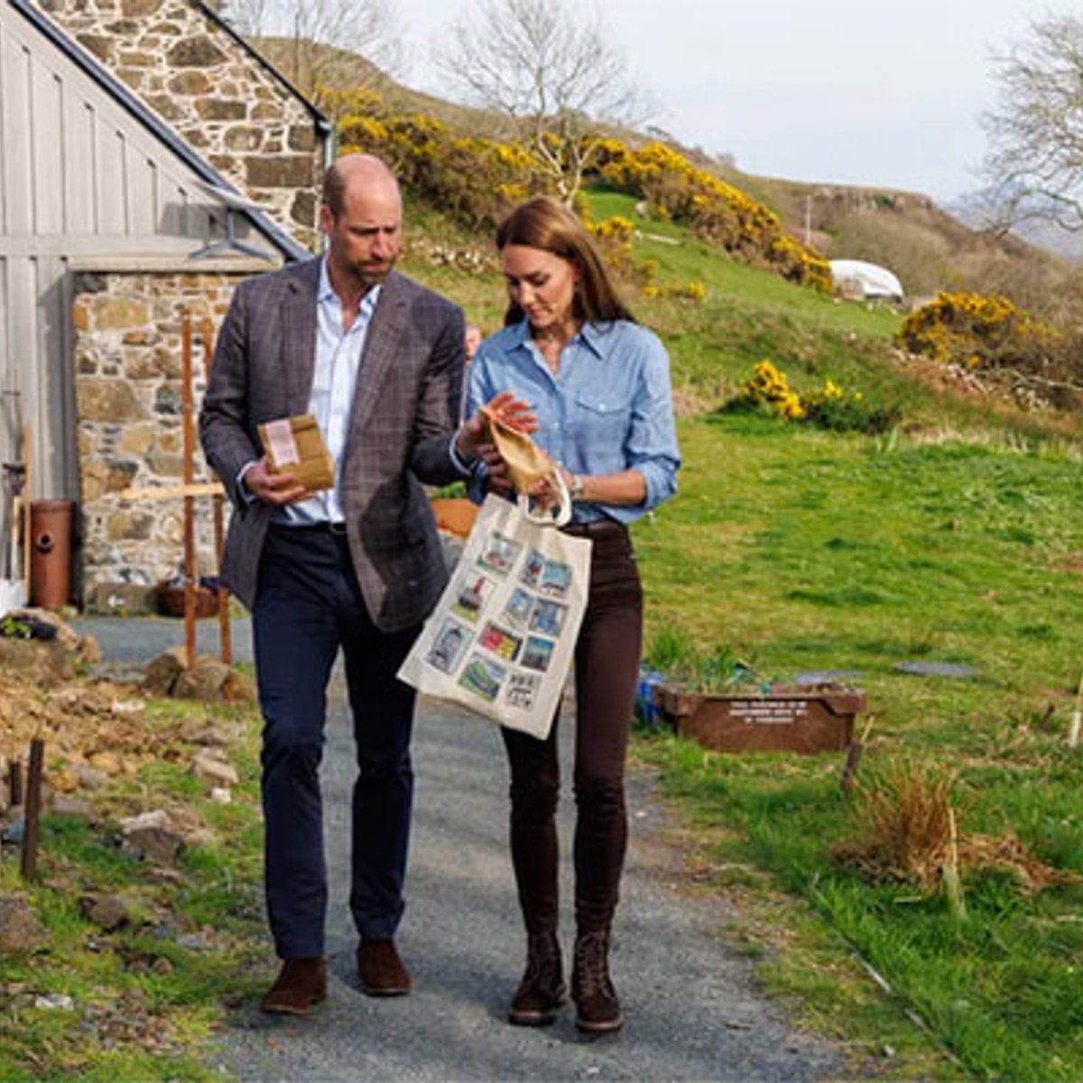 スコットランドの雄大な自然に抱かれて…。キャサリン皇太子妃とウィリアム皇太子、結婚記念日を祝う。