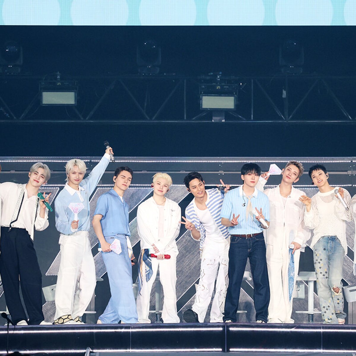 デビュー10周年を迎えたSEVENTEEN。白熱の日本ファンミーティングをレポート！