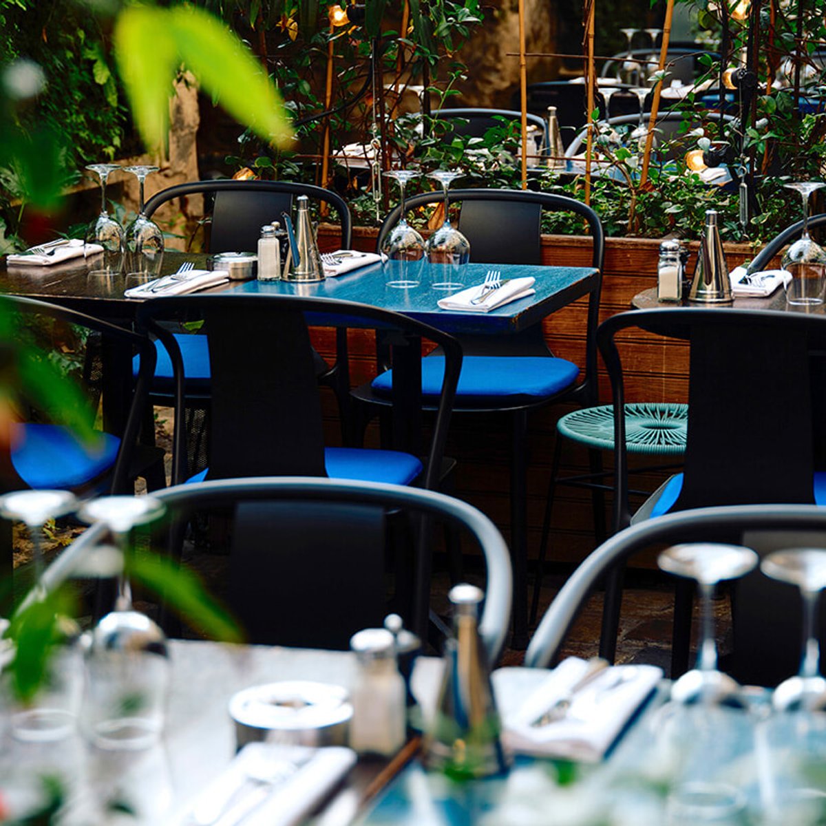 サンジェルマン地区、魅惑のテラスが待つイタリア料理のマルチェロ。