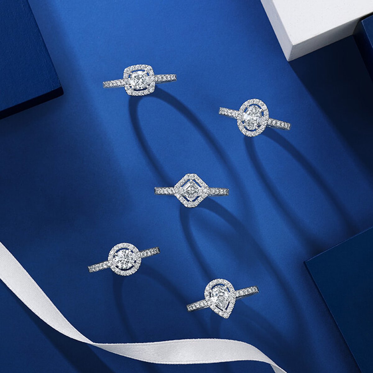 人生を輝かせるダイヤモンドジュエリーを、ロイヤル・アッシャーで探して。