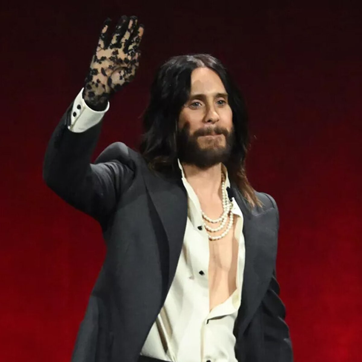 ジャレッド・レト、事件当時未成年だった女性を含む9人の女性からセクハラで告発される。