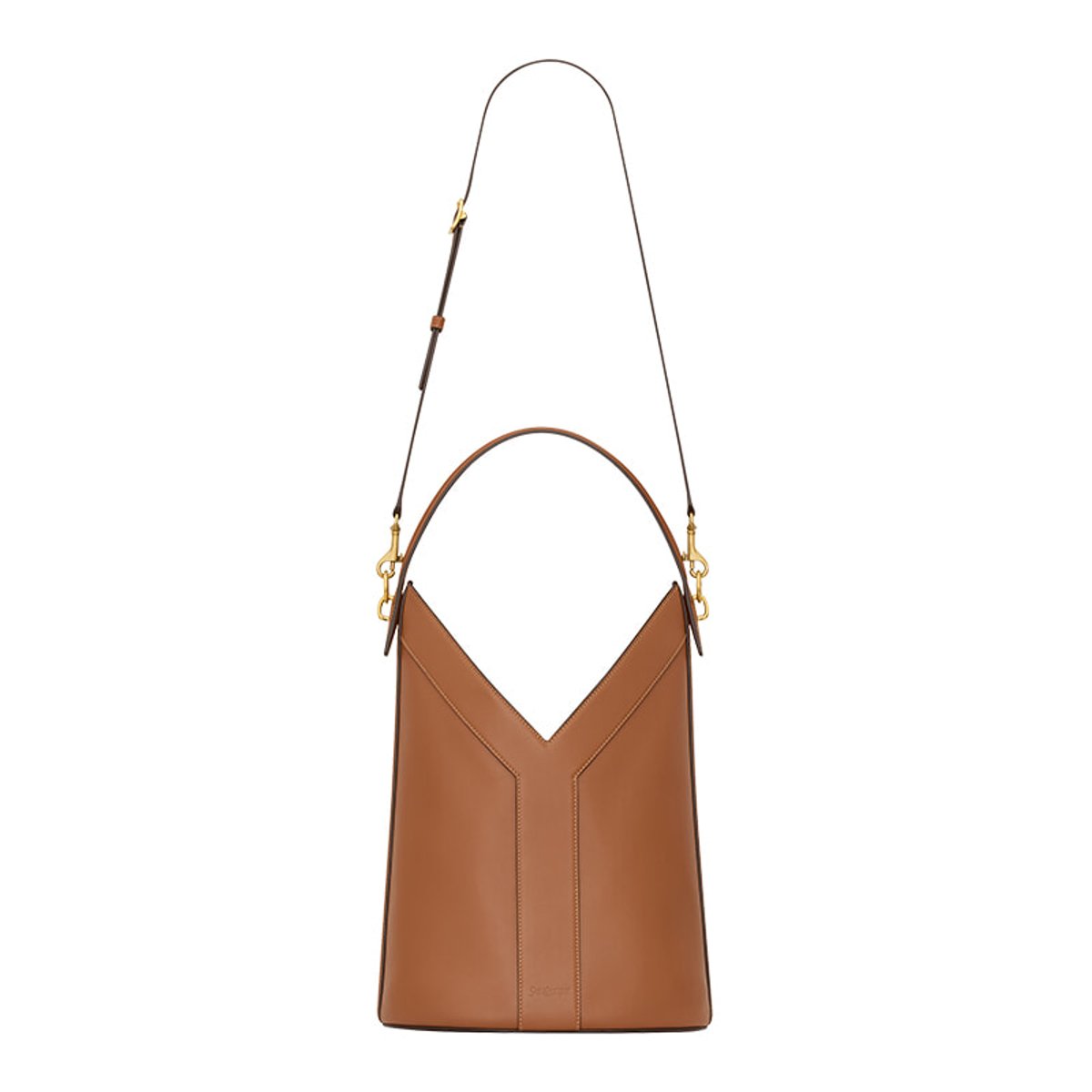 ともに美しく年を重ねたい、サンローランの「Y トップハンドル」バッグ。