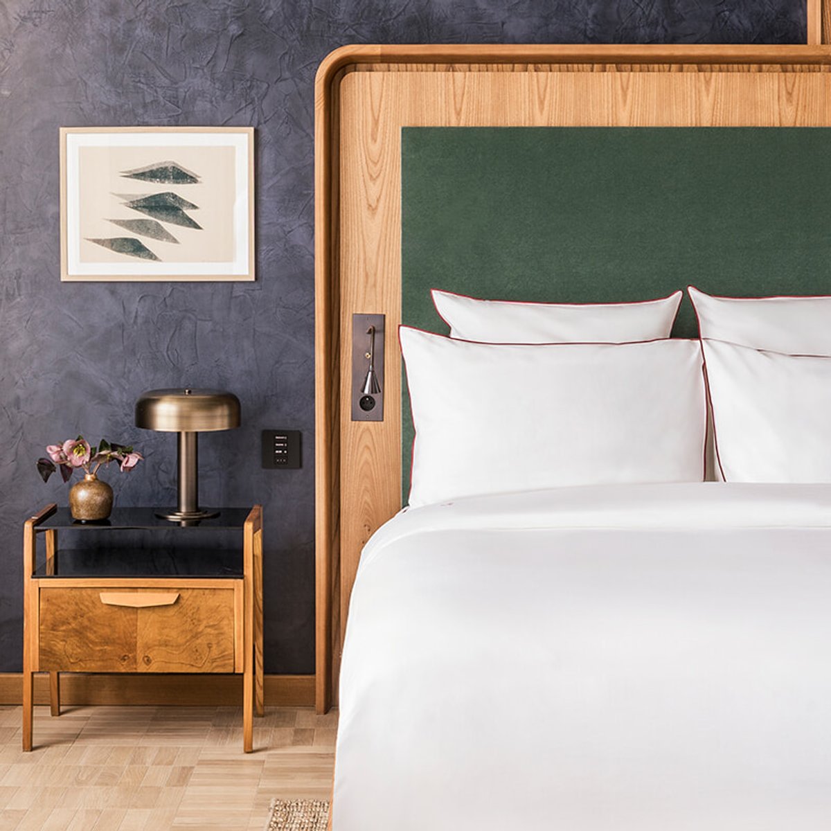 旅の行き先はパリならず。新しいホテル、ラ・フォンダションを目指す。