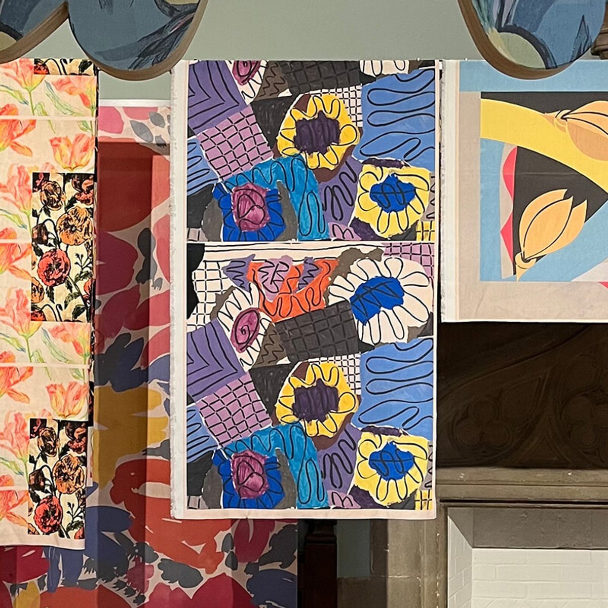 ロンドン老舗デパート、リバティに巨大なパッチワークが出現。150周年を祝福する特別なイベントとは？