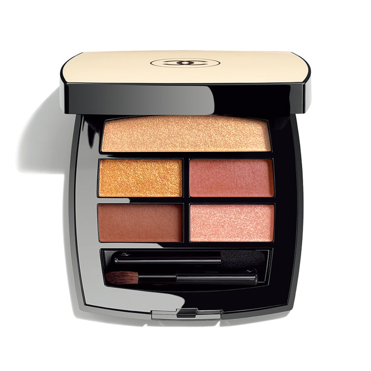 パーソナルカラー診断から、シャネルの「カラー オブ アリュール」を再発見！