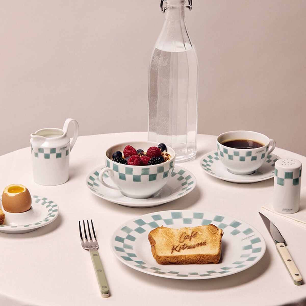 カフェ キツネ初のテーブルウエアで、自宅でもカフェのようなコーヒー体験を！