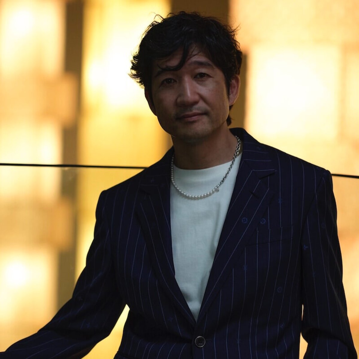 アーティスト松山智一が読み解く、日本とメゾンの絆。【ビジョナリー・ジャーニー展で体感する、 ルイ・ヴィトンとの時空を超えた旅。】