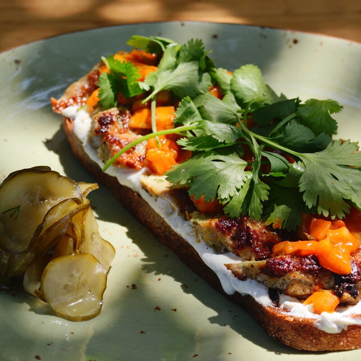 今年もミシュランが評価！ 難民シェフたちが故郷の味をシェアするレストラン。