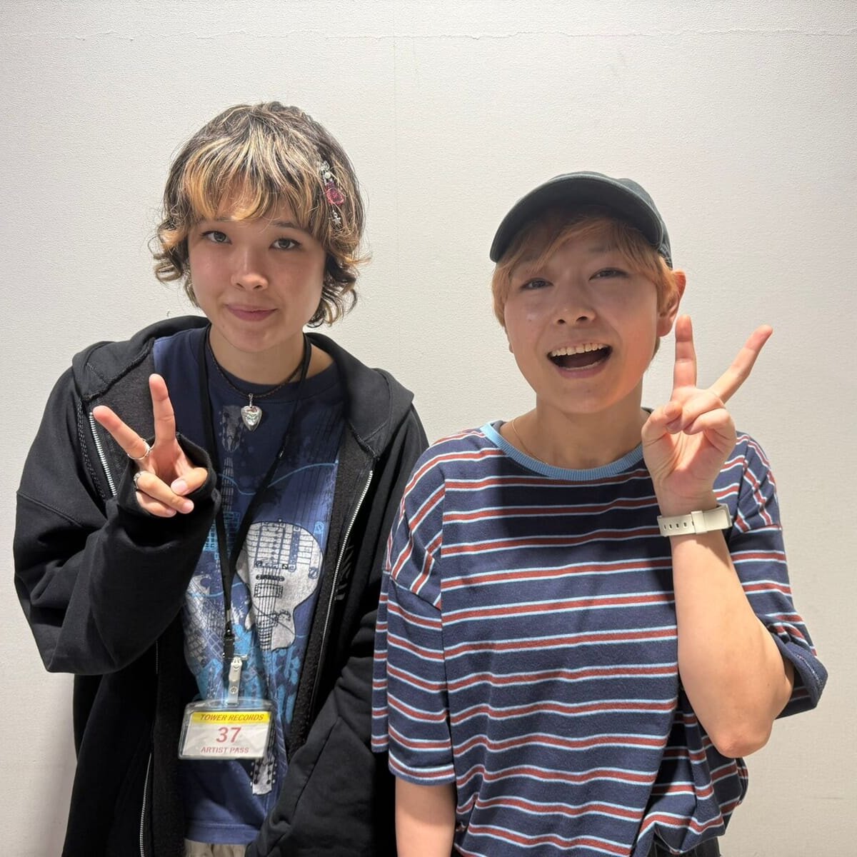 メイ・シモネスとtricotのキダ モティフォ（Gt）の対談が実現。