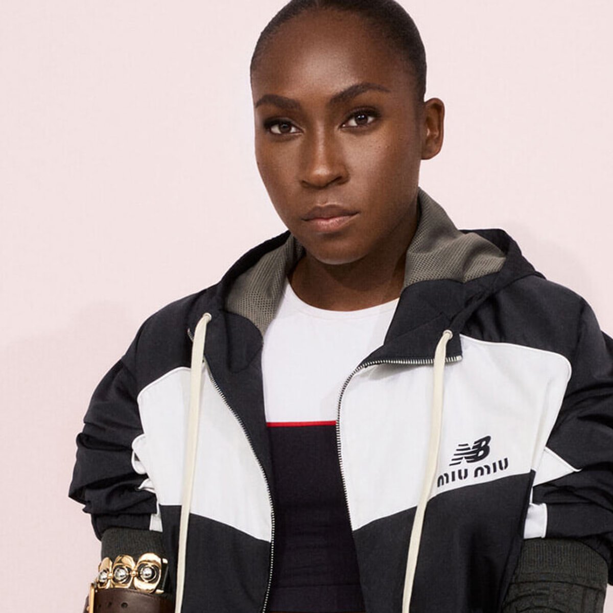 「ニューバランス×ミュウミュウ ウィズ ココ・ガウフ」が間もなく発売！