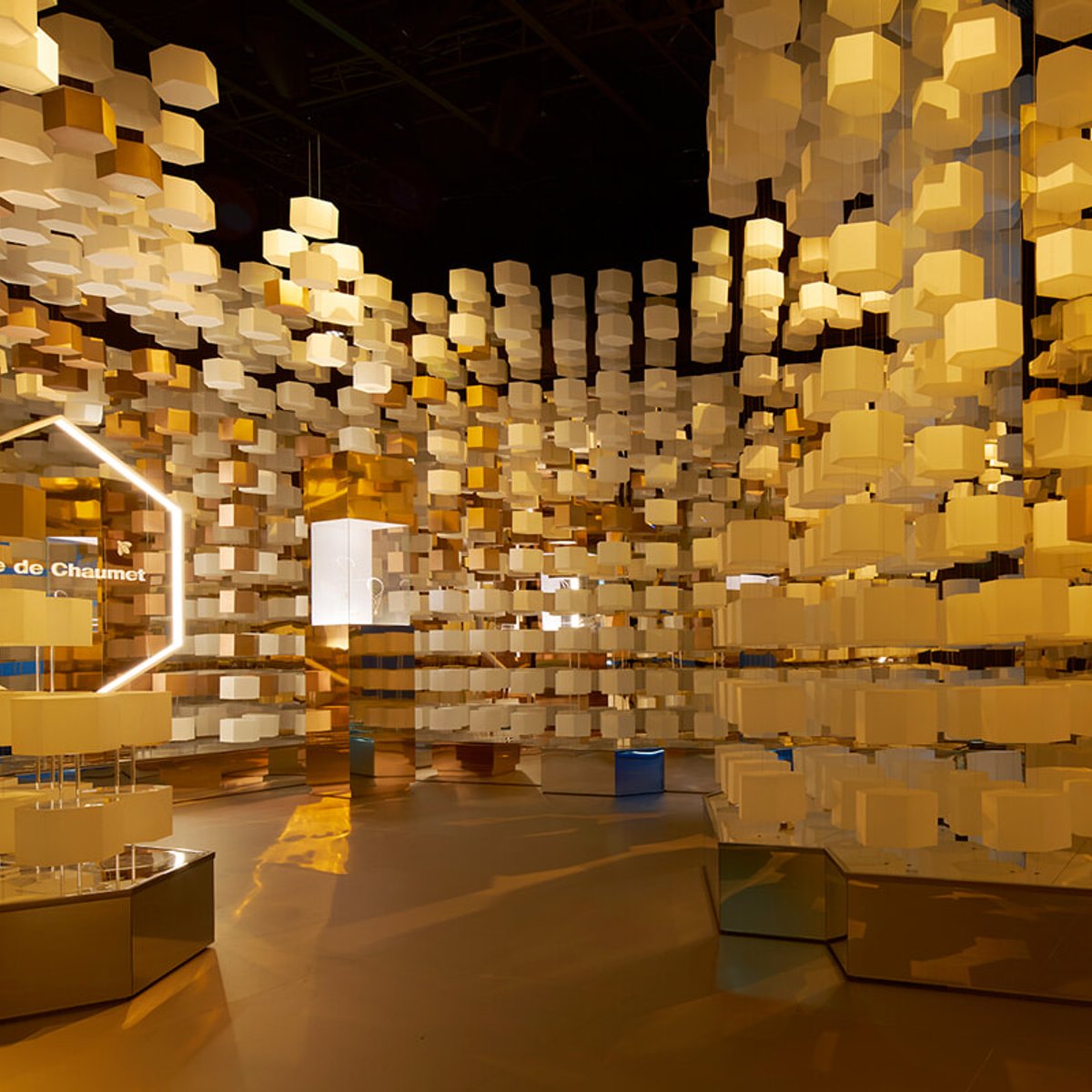 大阪・関西万博2025 フランス館に於いて、ショーメのエキシビションがスタート。