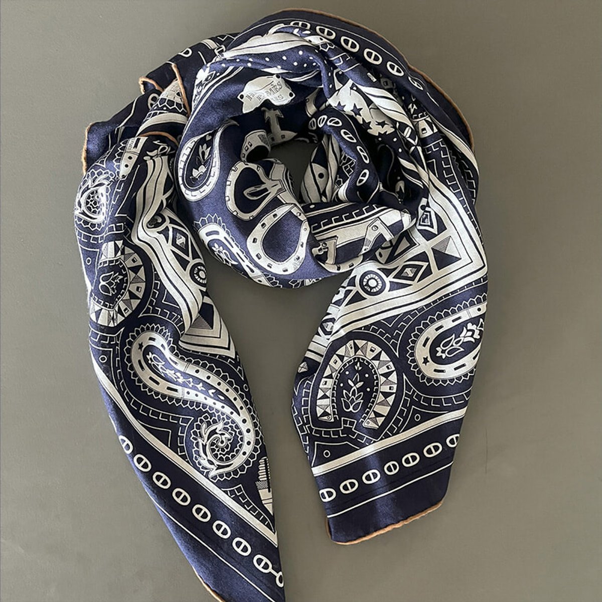 機は熟した！ エルメスのカレジェアンをようやく手に入れた話。