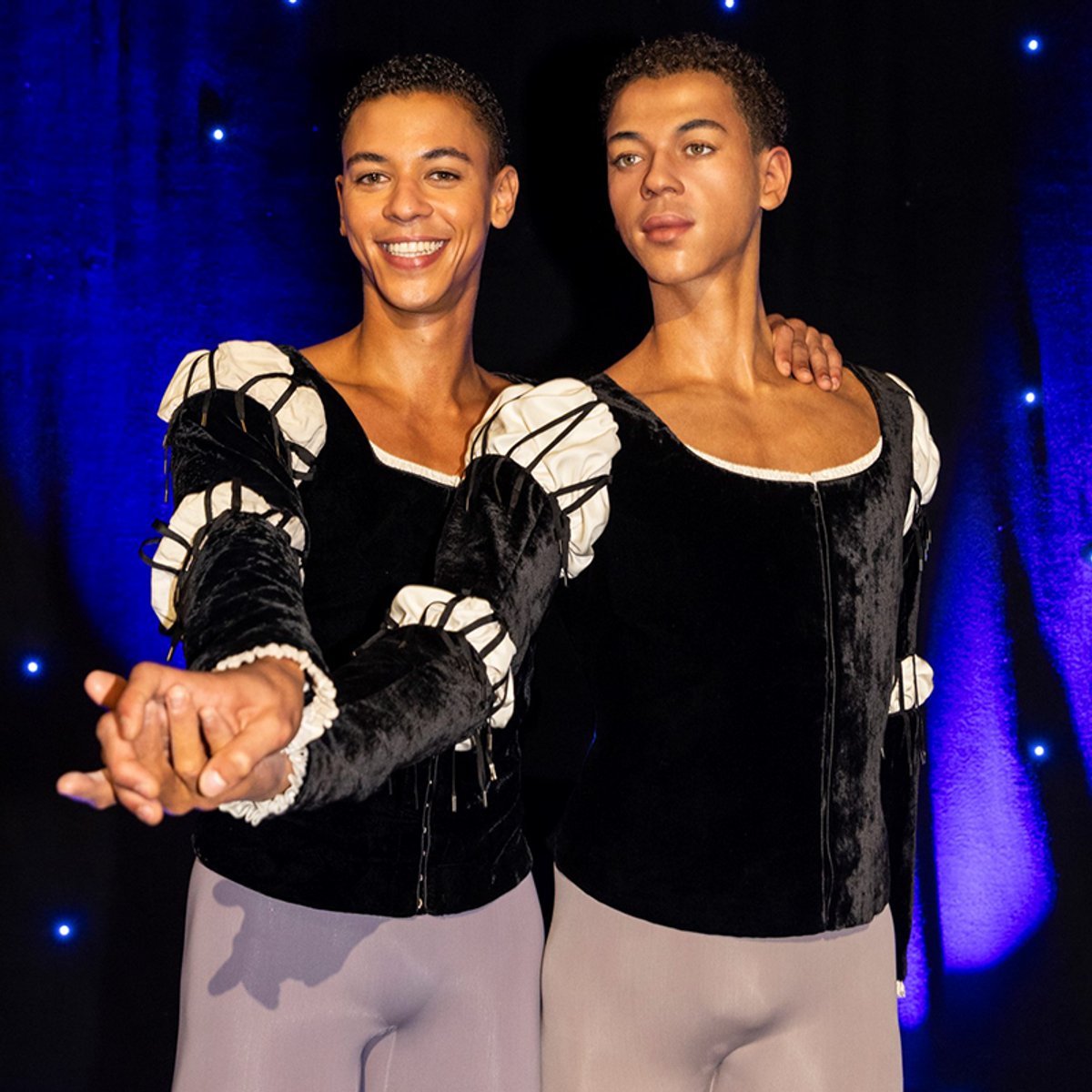 蝋人形館のグレヴァン美術館、エトワールのギヨーム・ディオップがセレブの仲間入り。