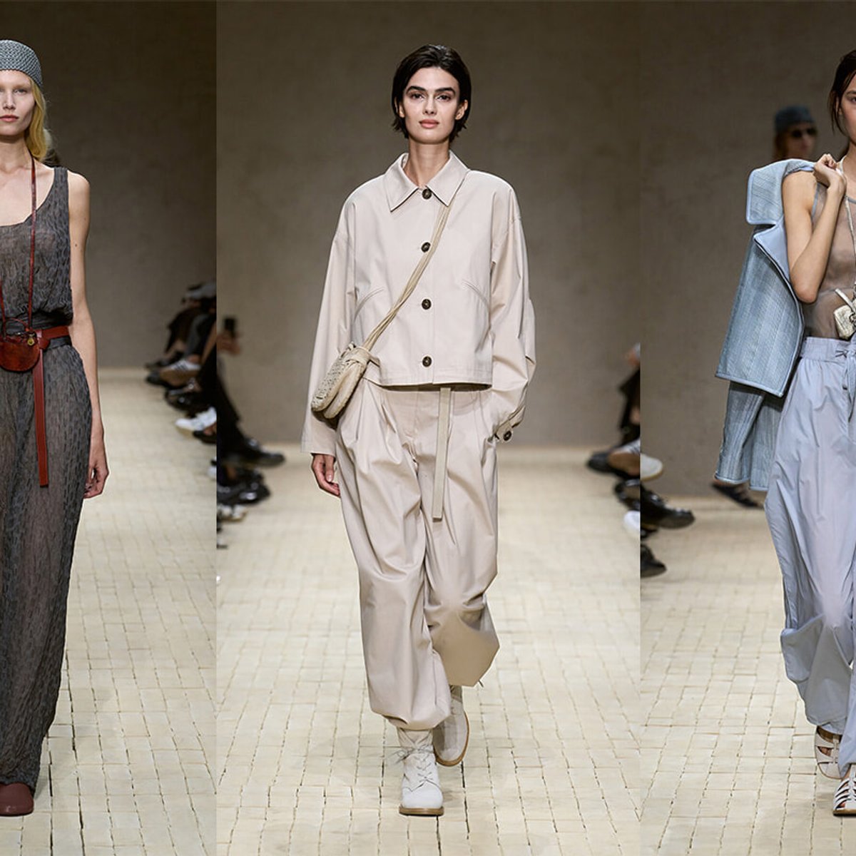 【INIが来場】巨匠への追悼が感動をよんだ、エンポリオ アルマーニ2026年春夏コレクションをレポート。