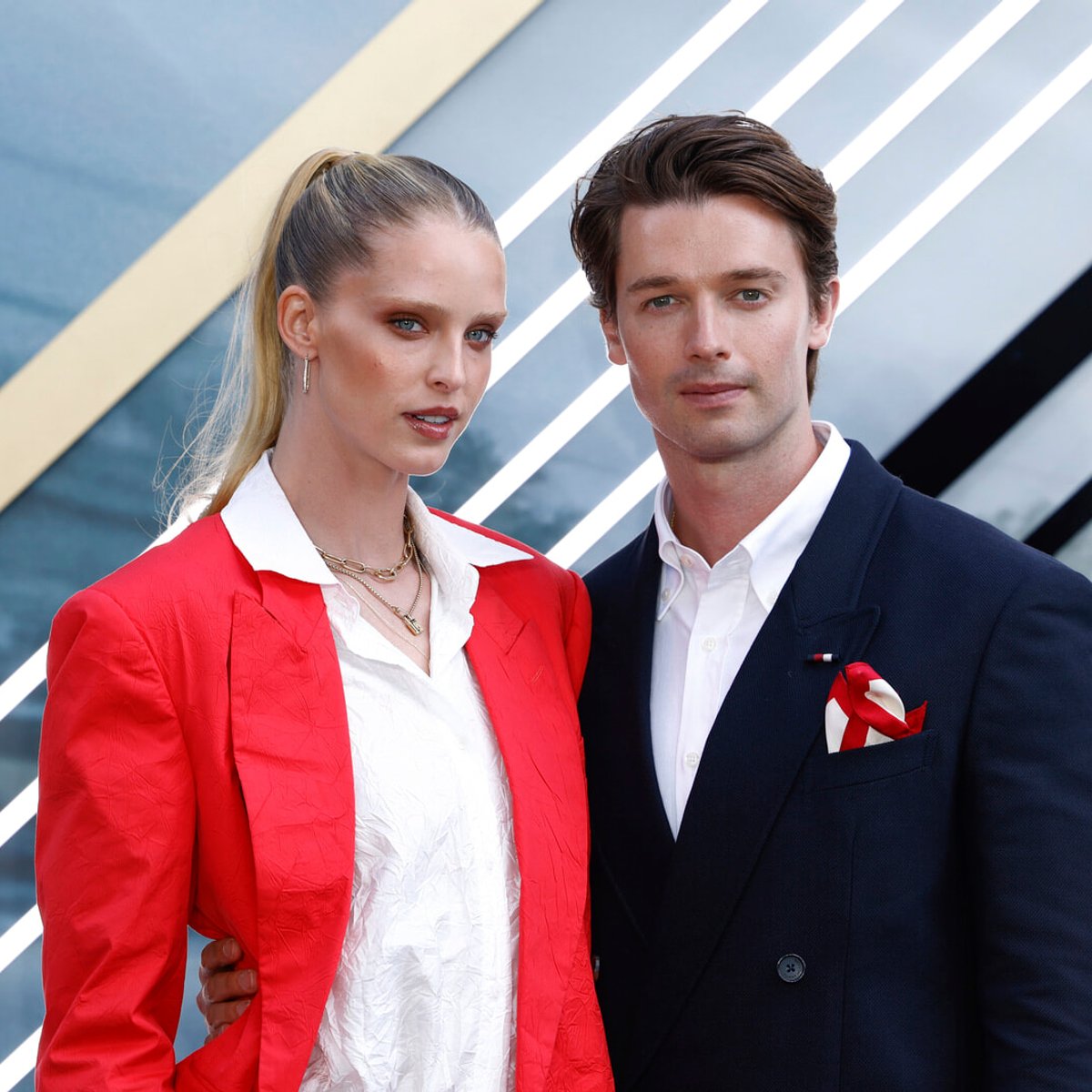 シュワちゃんの愛息子パトリック・シュワルツェネッガー、結婚式での白いタキシードがイケメンすぎると話題に！