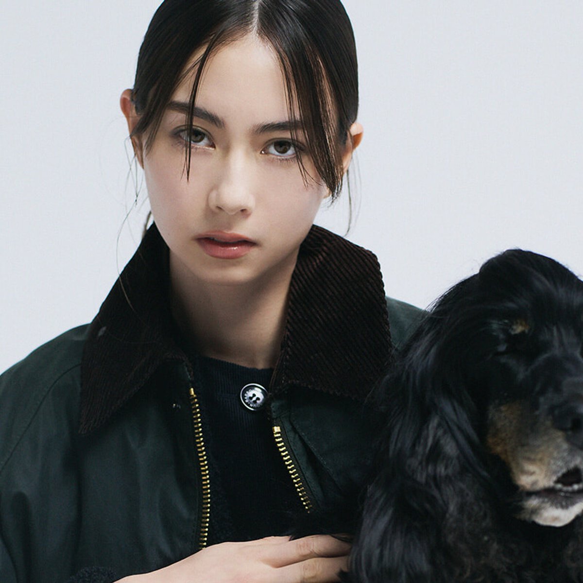 ローレン・サイを起用した、バブアーの魅力に迫る。