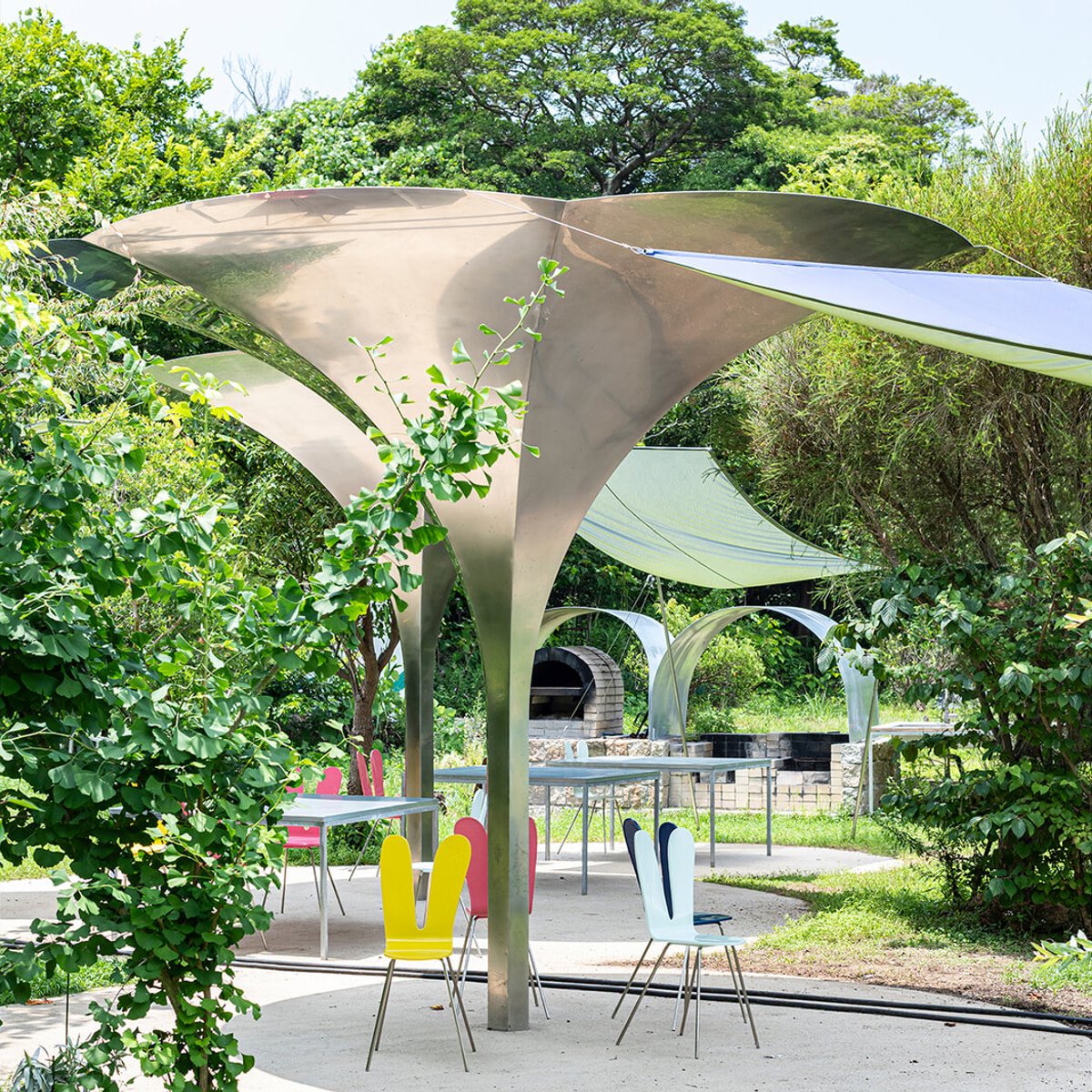 【犬島】岡山の小さなアートの島で自然とアートの共生をひと巡り。