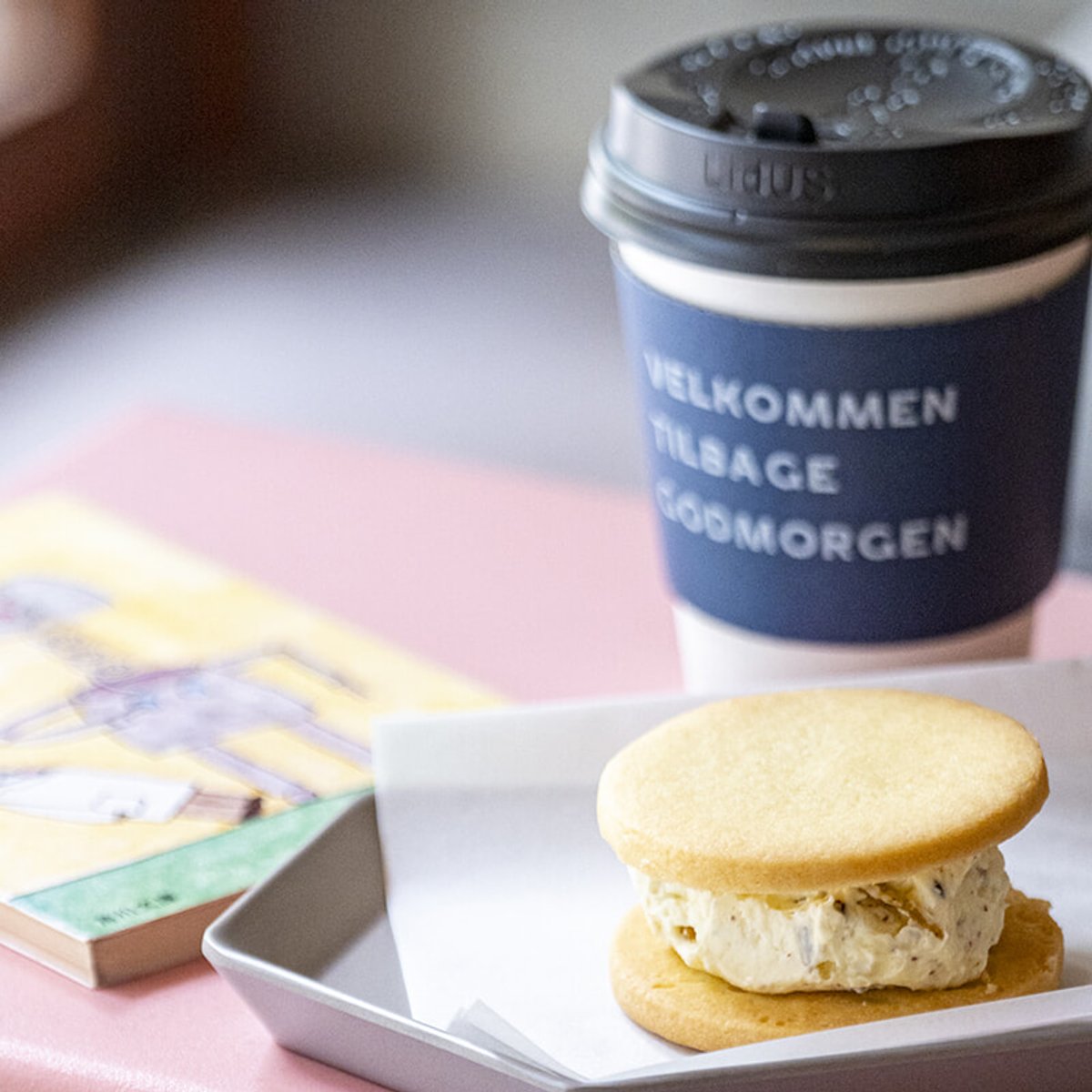 博多駅から徒歩5分！「本で繋がる」新感覚ホテルを体験。