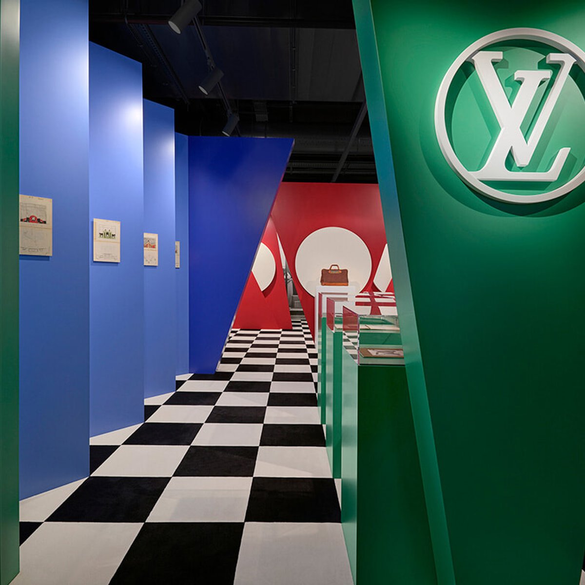 『ルイ・ヴィトン アール・デコ』展で、1925年からいまに向かう旅に出よう。