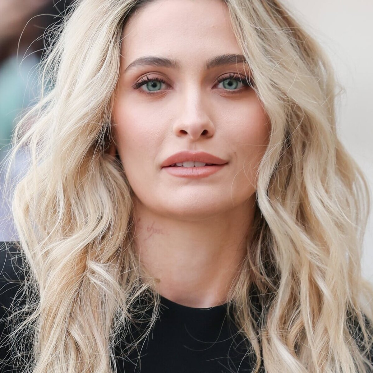 マイケル・ジャクソンの娘パリスと不仲説のあった叔母ジャネット、ファッションウィークで再会！