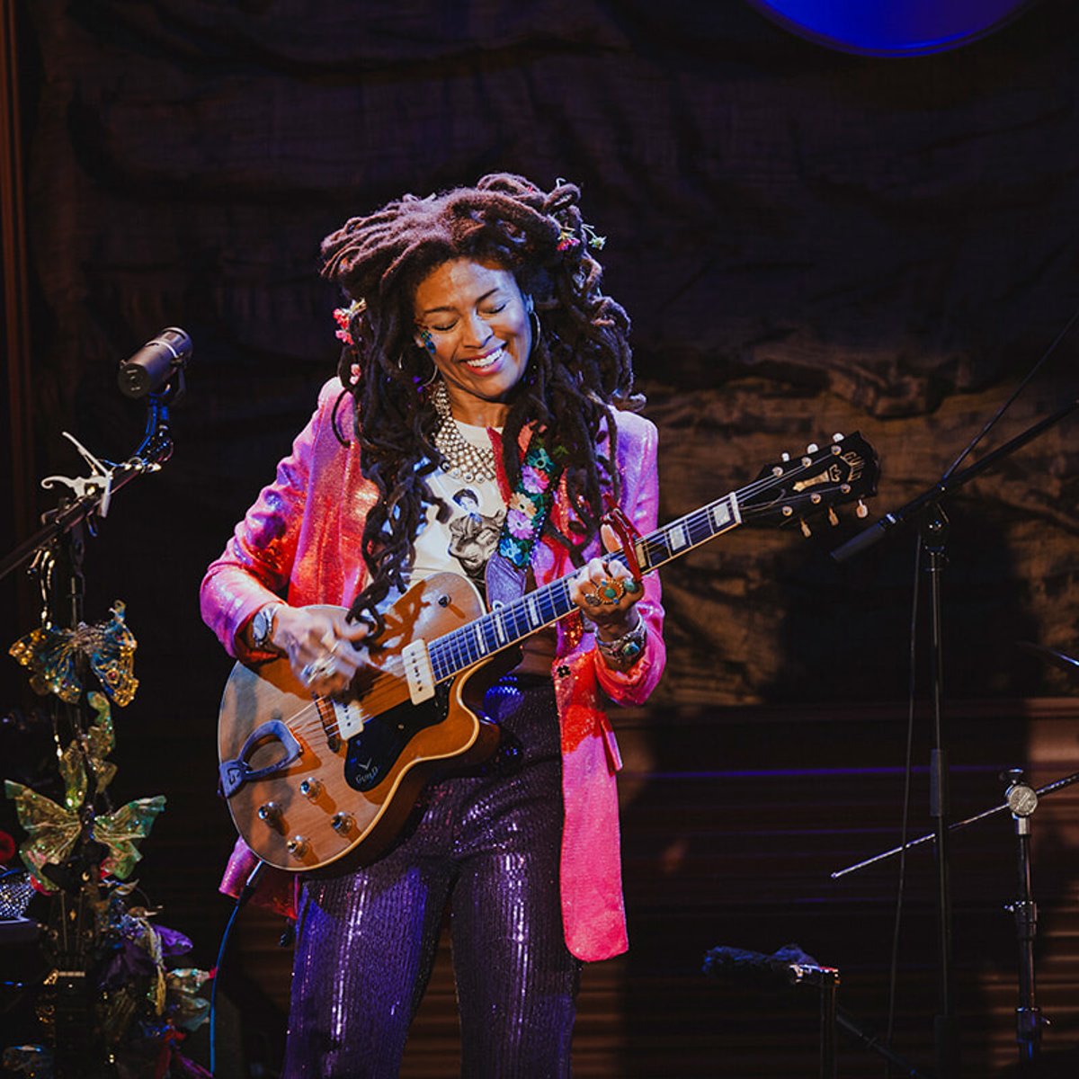 みんなと一緒に高みを目指す、ヴァレリー・ジューンの歌。