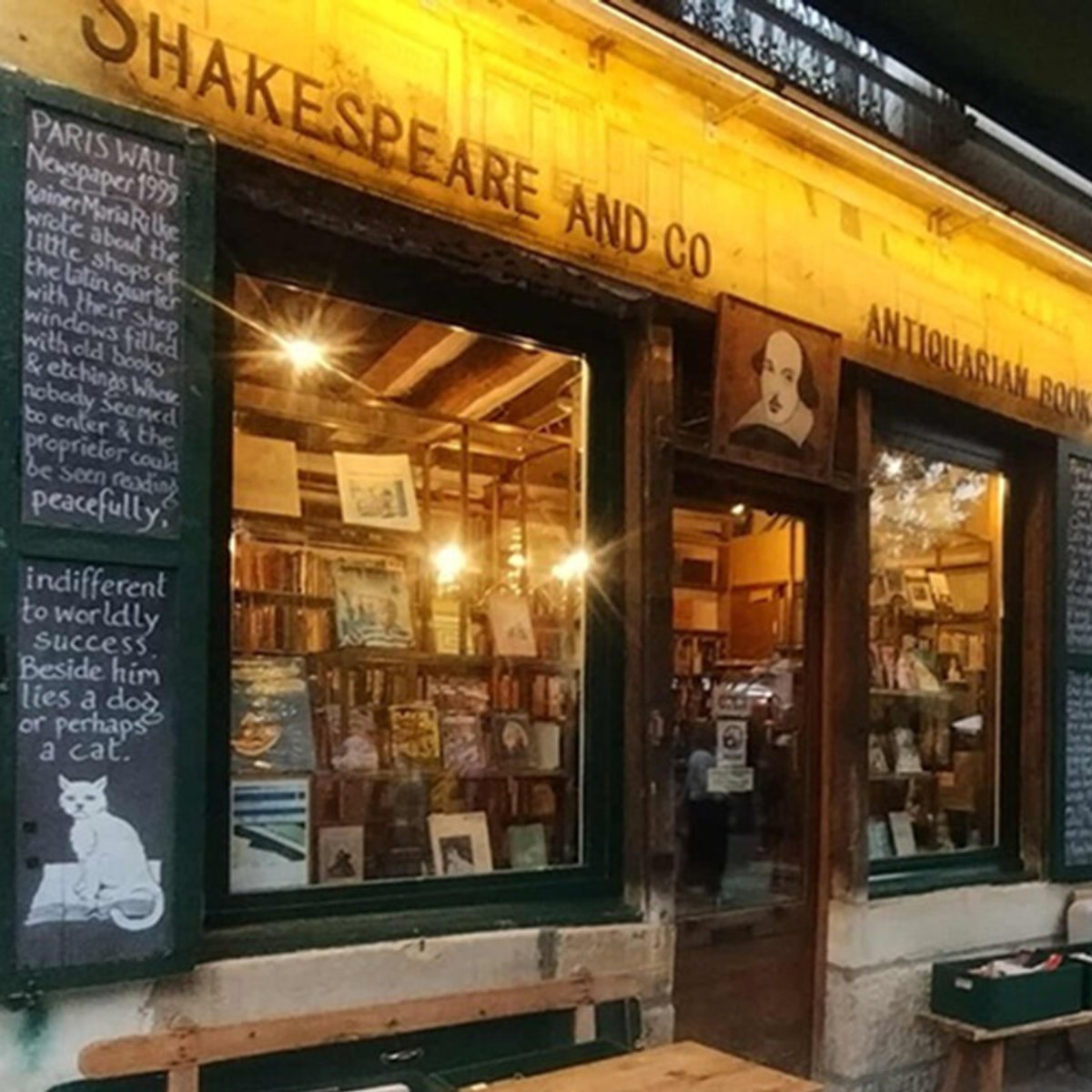 パリで電子ピアノを手に入れて、のだめカンタービレを読む。