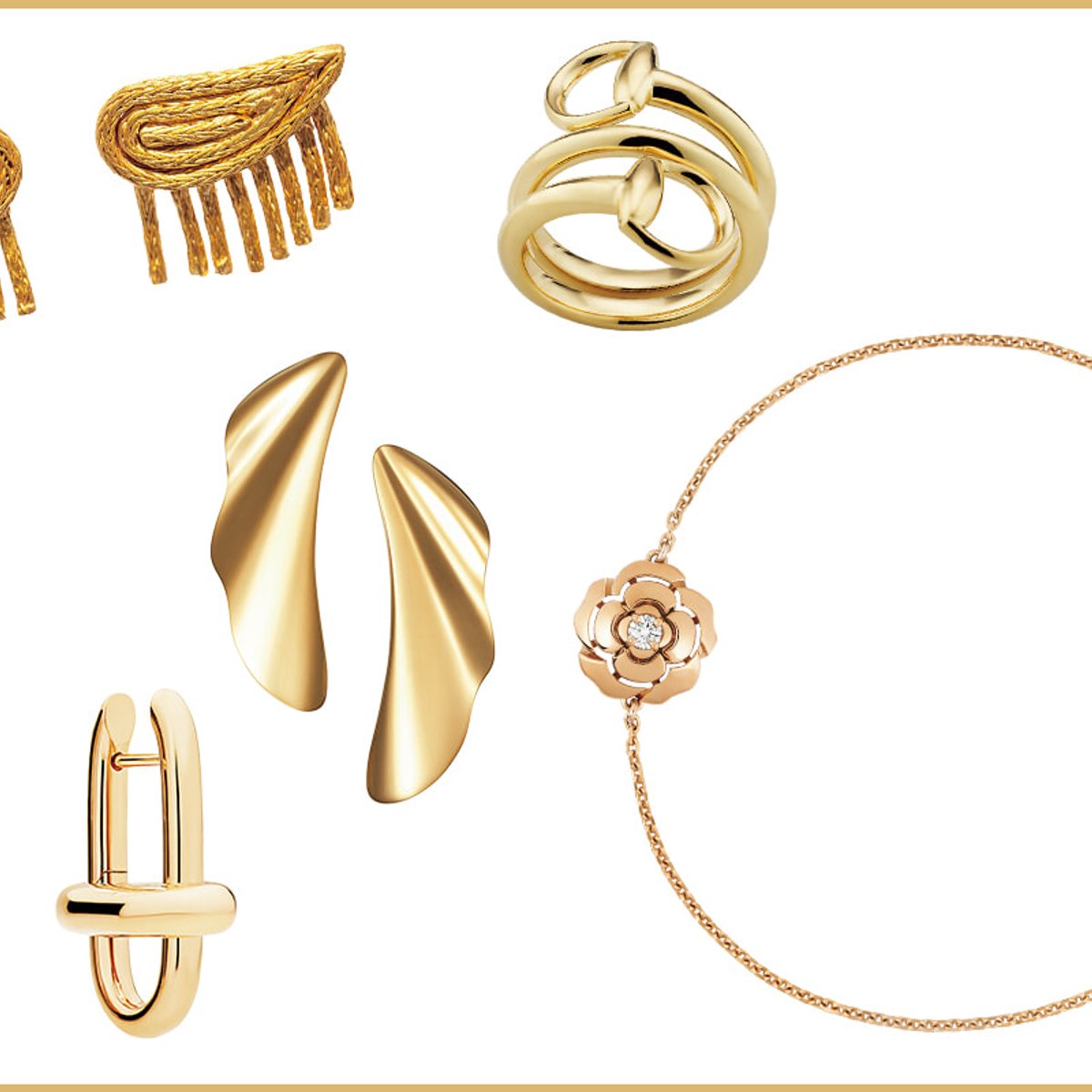華やかなスタイリングを叶える、表情豊かなゴールドジュエリー。