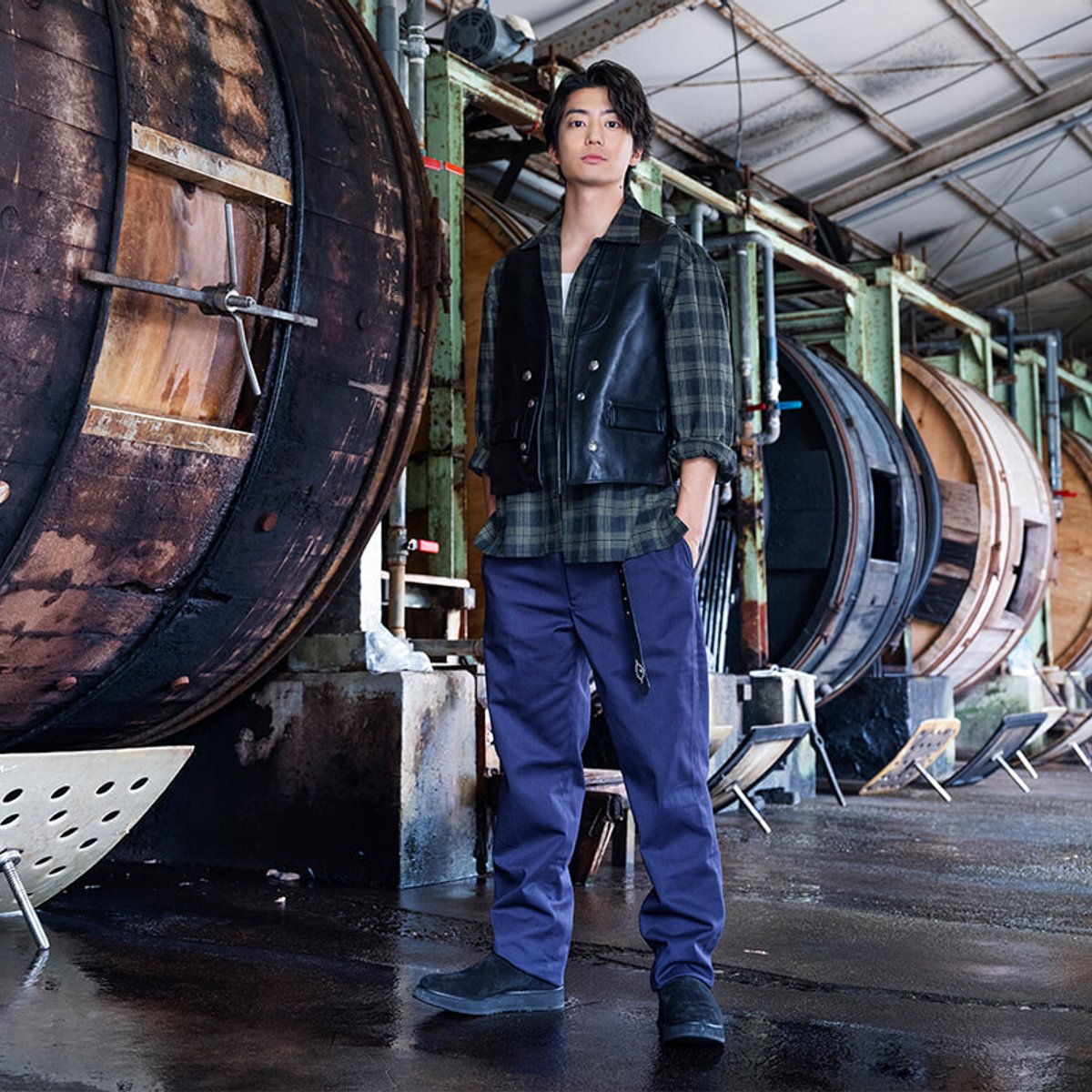 「命をまとう」ということ。伊藤健太郎が見た、革づくりの現場。