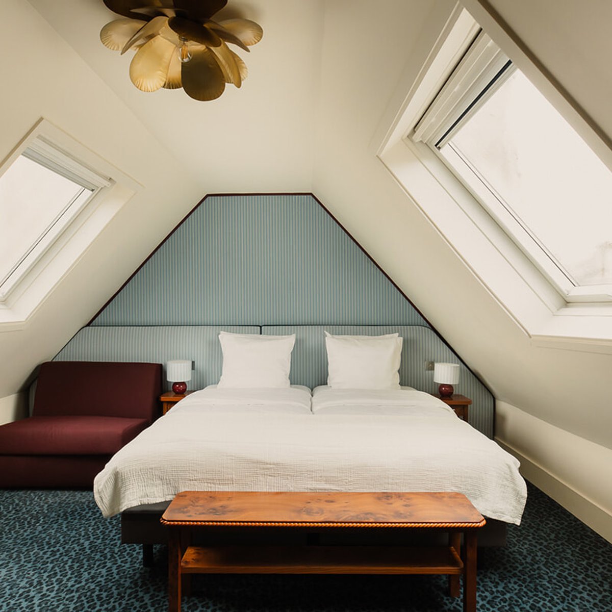 パリ東部、オテル・フォリィに泊まって地元の暮らしに溶け込んでみよう。