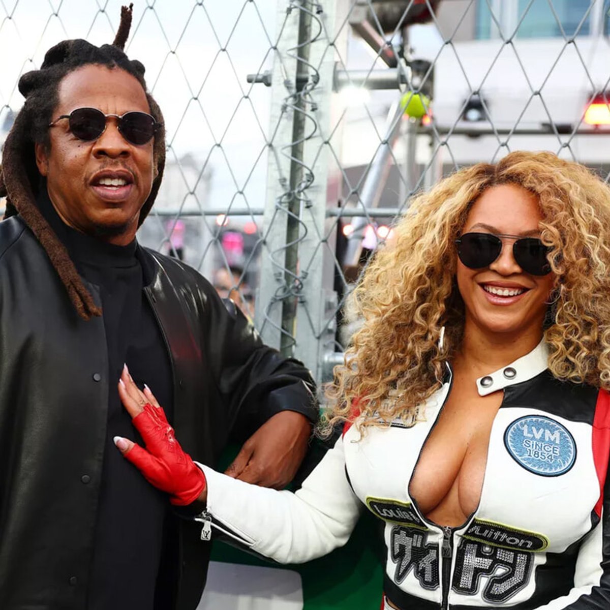 総勢12組が登場！ 20年以上添い遂げてきたセレブカップルたち。