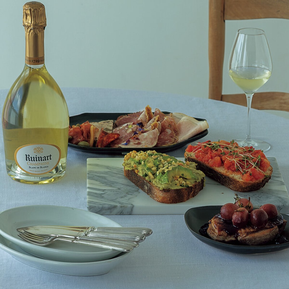 アペロ＋ディナー「アペロディナトワール」という新しいおもてなしを。