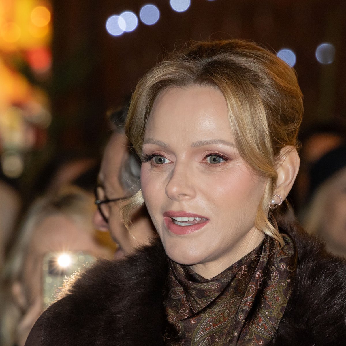 公務ラッシュでも端正すぎる！シャルレーヌ公妃の8日間のファッションに注目。