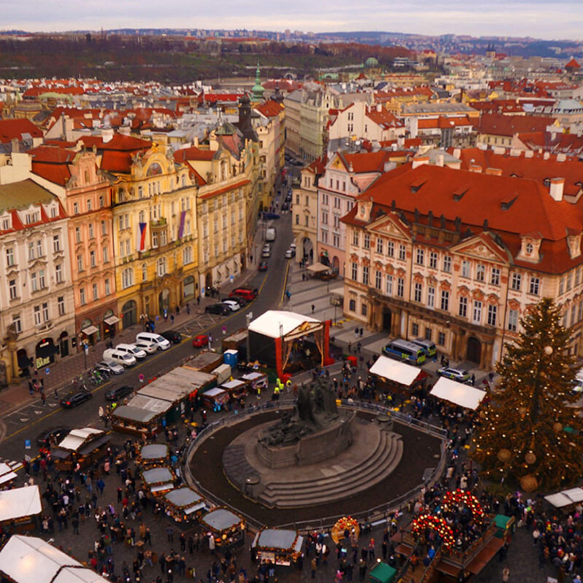 食と雑貨で魅力を堪能！ ブダペストとプラハで過ごす、東欧のクリスマス。