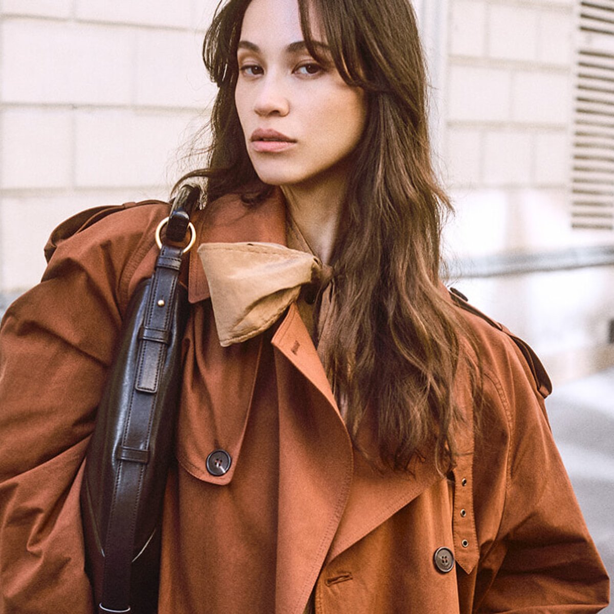 水原希子、パリと生きるサンローラン・スピリット。